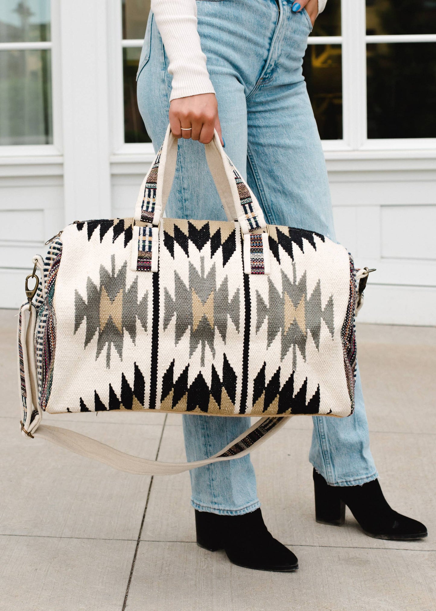 Weekender Tote- Cream Aztec